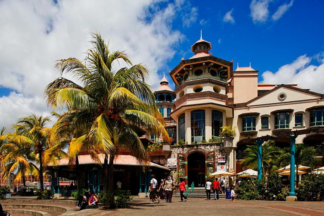 Chez Cozy'S Hotel Albion Bagian luar foto